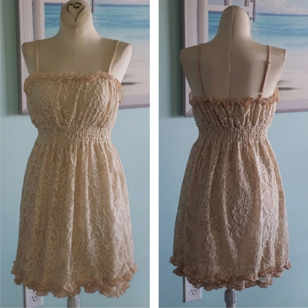 NWT Forever 21 Cream Lace Mini Dress / Long Top - Boho Coquette - S